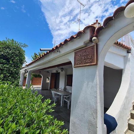 Gasthaus Το Κτήμα Της Ελιάς Του Τάκη Paralia Demonias Exterior foto